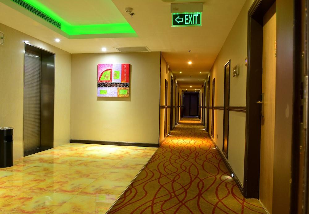 Pearl Grand Hotel Kolombo Bagian luar foto