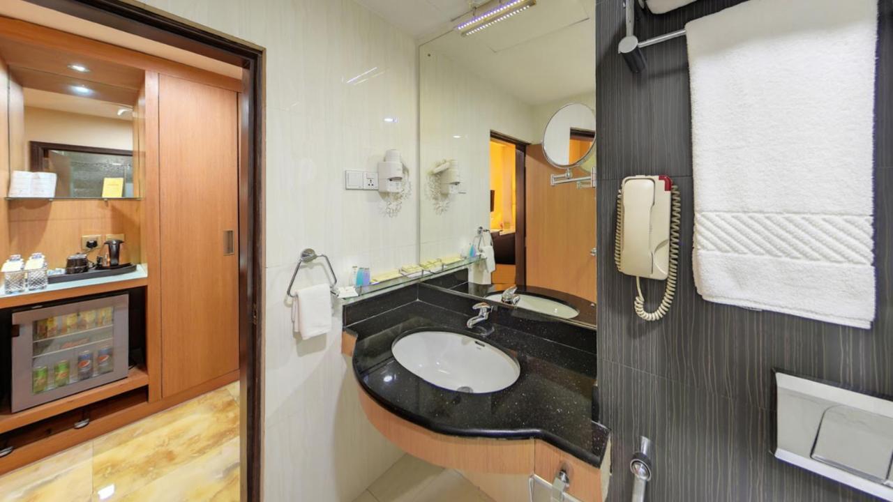 Pearl Grand Hotel Kolombo Bagian luar foto